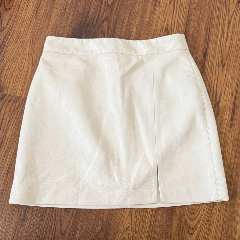 Aritzia Wilfred Cream leather Mini Skirt